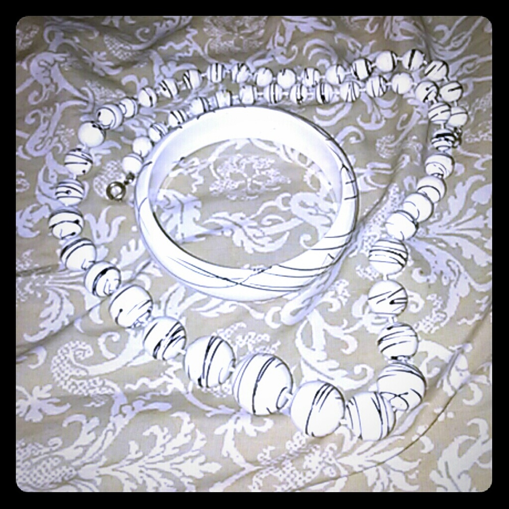 Jewelry set